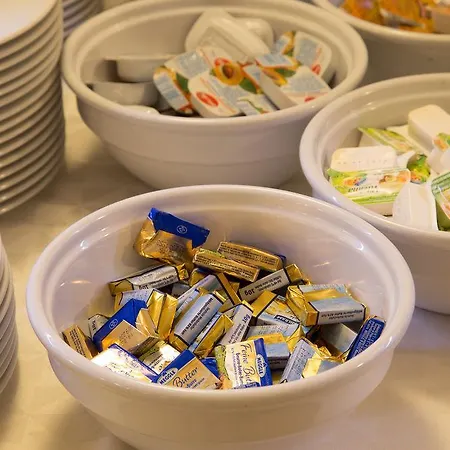 Ξενοδοχείο με διαμερίσματα Luxury 4*