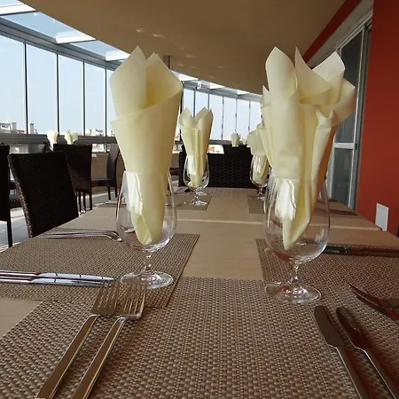 Ξενοδοχείο με διαμερίσματα Luxury Σίοφοκ