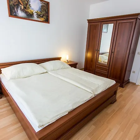 Апарт-отель Luxury 4*