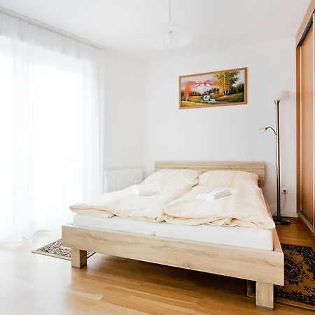 Hotel apartamentowy Luxury 4*