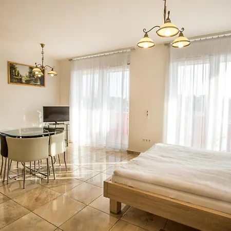 Luxury Апарт-отель