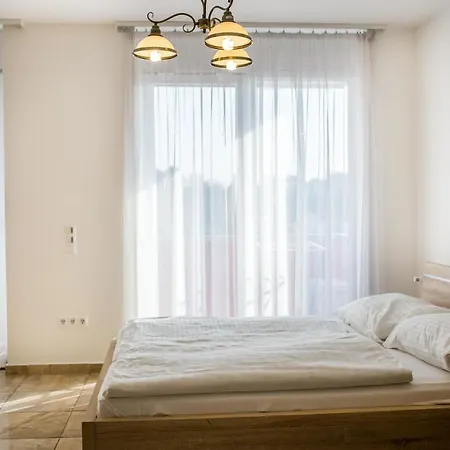 Luxury 4*