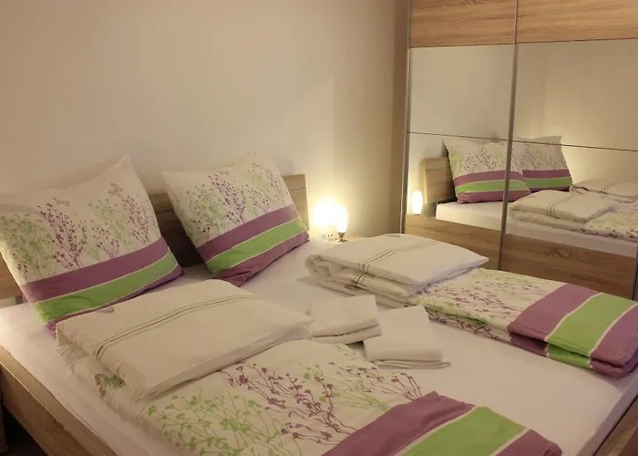 Luxury Apartahotel 4*